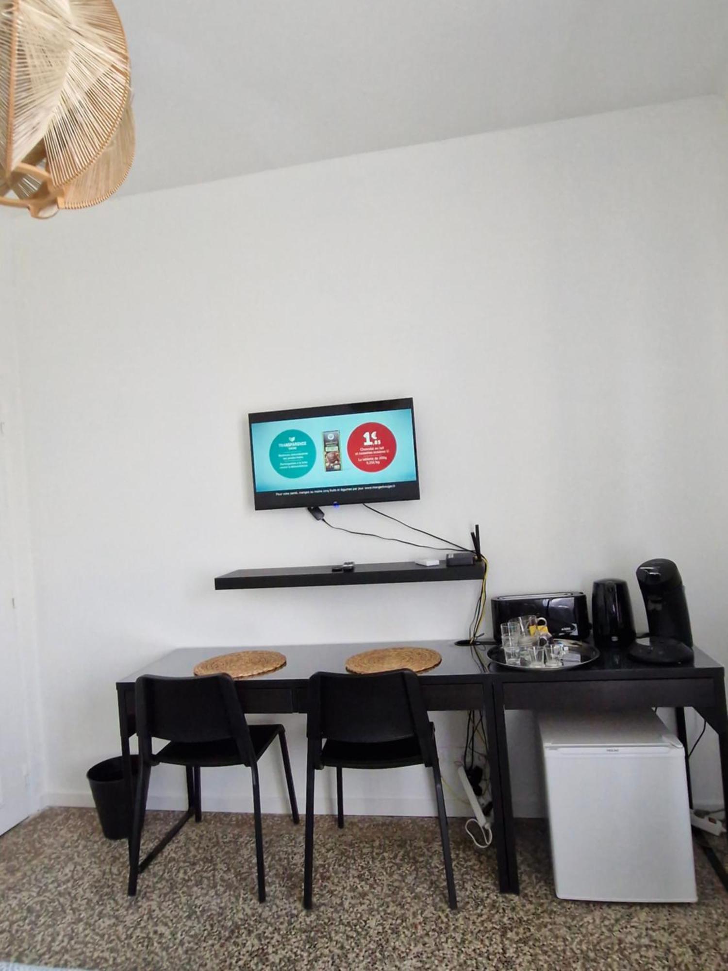 Chambre Sommières Exteriör bild